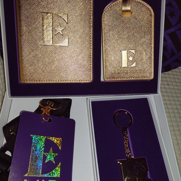 Elton John Swag Set Tote and Accessories - Picture 2 of 4